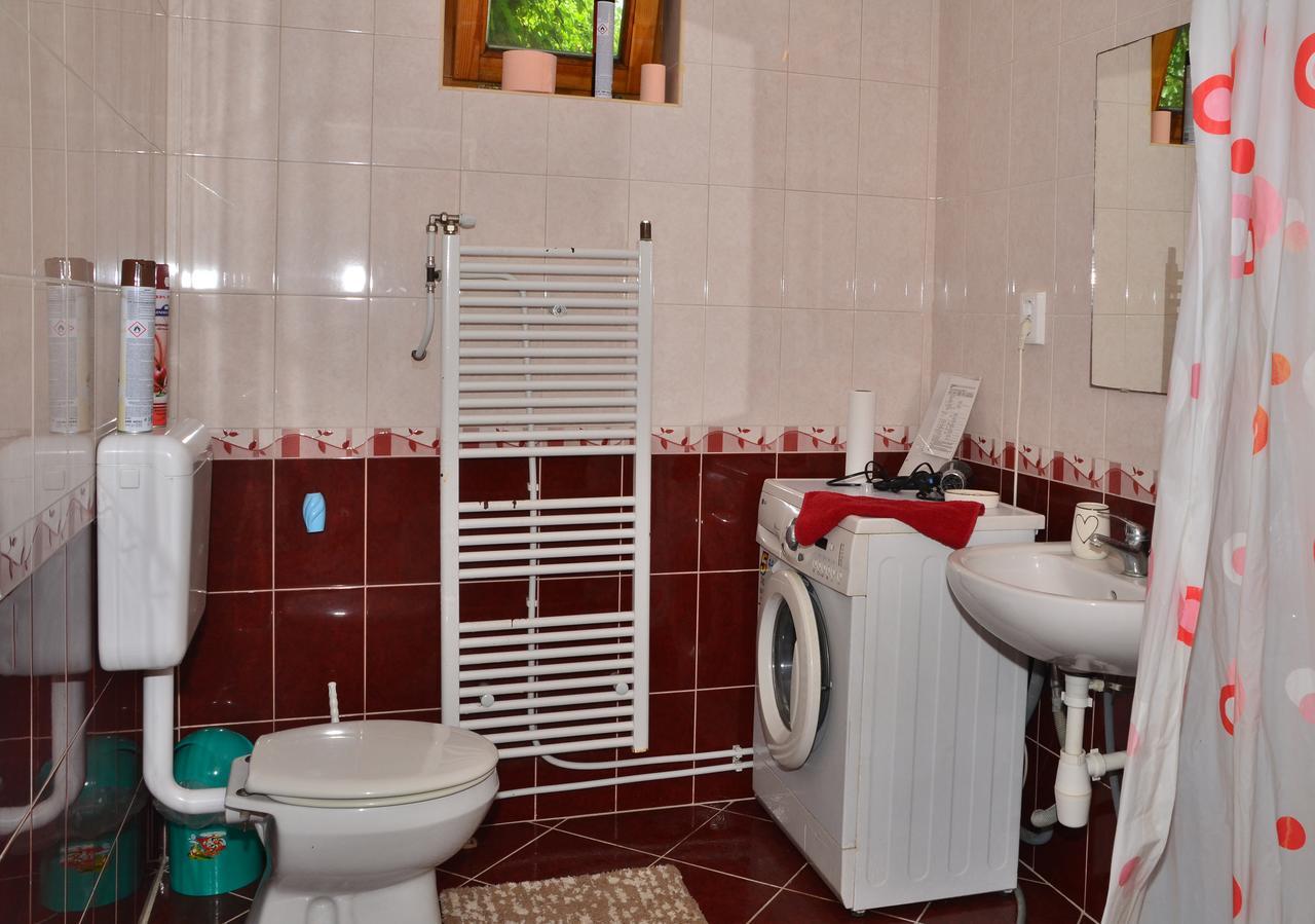 Klara Apartman Сентеш Екстериор снимка